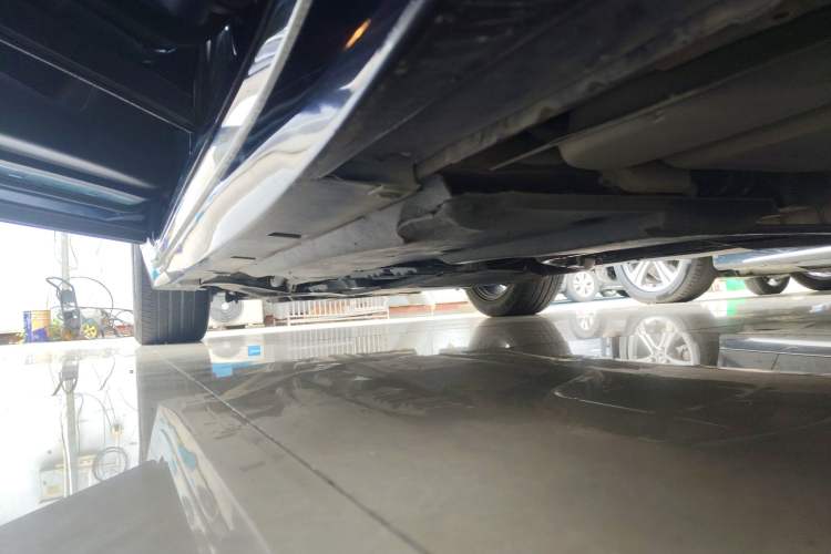 Used Infiniti Q50L 2018 2.0T Comfort Edition China VI Standard
