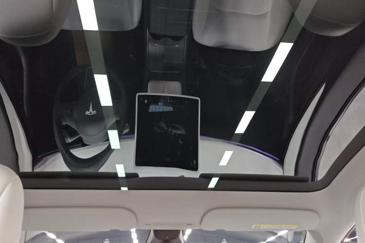 Used Tesla Model Y 2022 Rear-Wheel-Drive Version