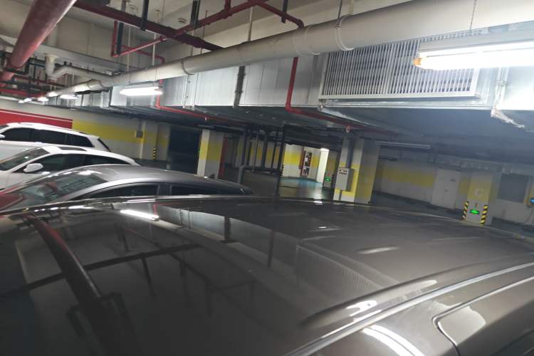 Used Buick GL8 2021 Land Cruiser Executive Class 652T Comfort Model
