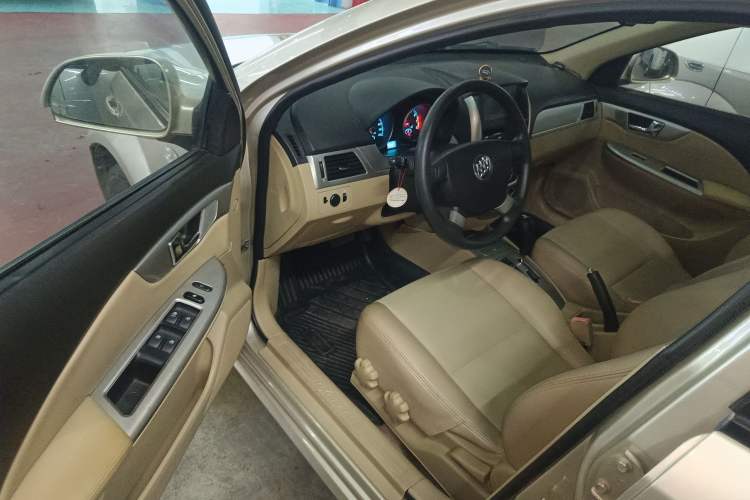 Used Buick Excelle 2015 1.5L Automatic Classic Model