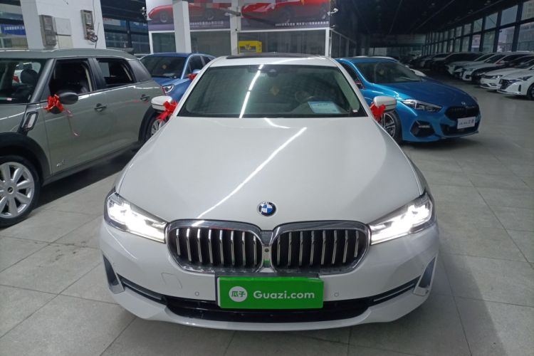 Used BMW 5 Series 2022 Second Facelift 530Li Luxury Edition Premium Package
