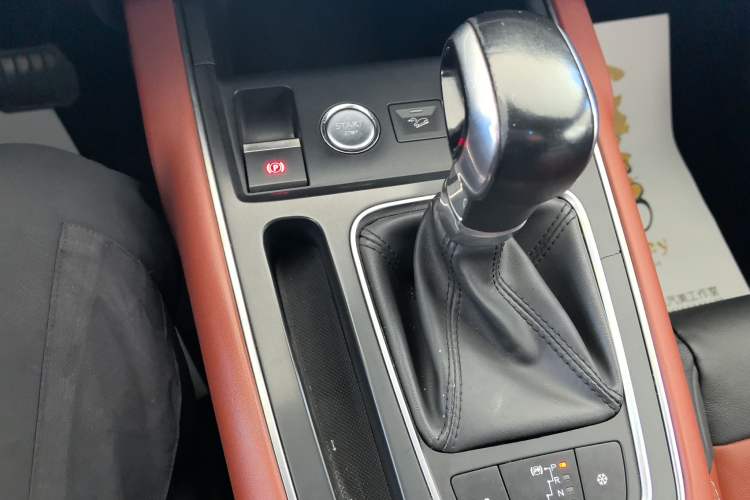 Used Citroen C5 AIRCROSS 2017 350THP Luxury Model
