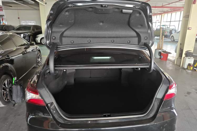 Used Toyota Camry 2021 Dual-Motor 2.5 HGVP Leading Edition
