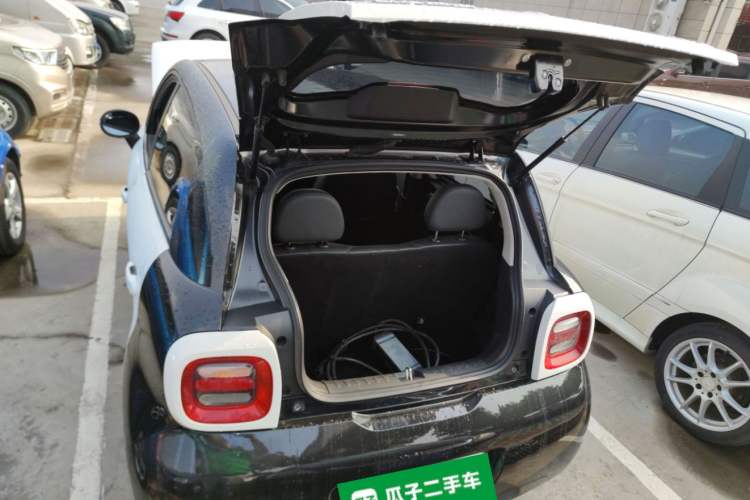 Used ORA Black Cat 2021 351 km Standard Version
