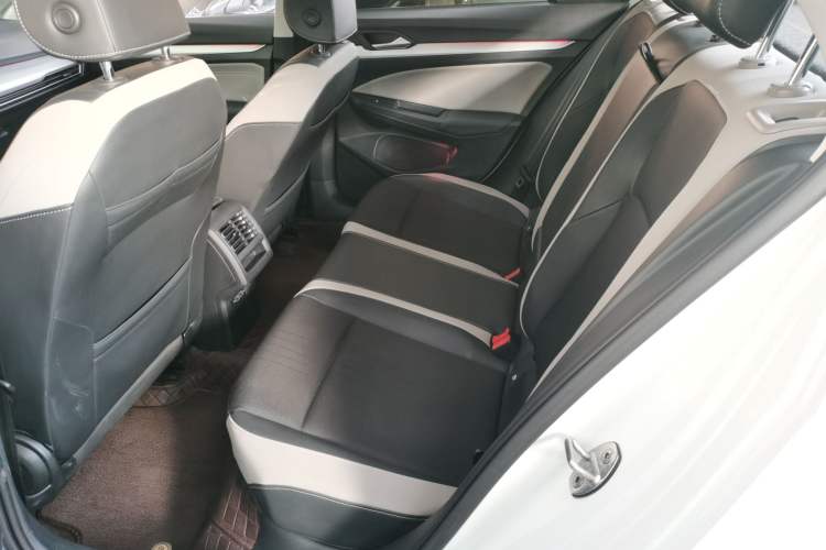 Used Volkswagen Golf 2023 Facelift 280TSI DSG Pro
