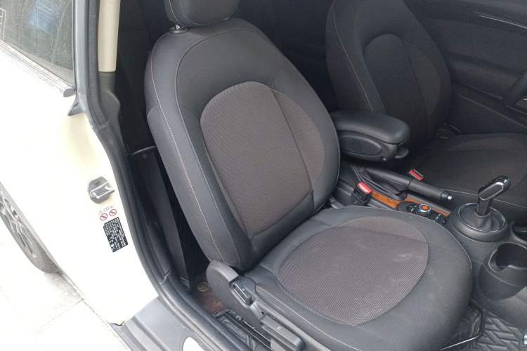 Used  MINI 2019 1.5T ONE PLUS
