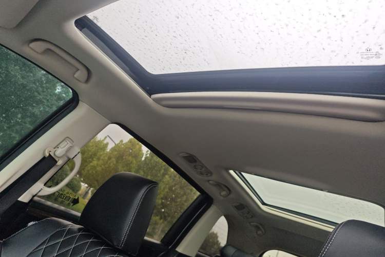 Used Honda Elysion 2016 2.4L Comfort Edition
