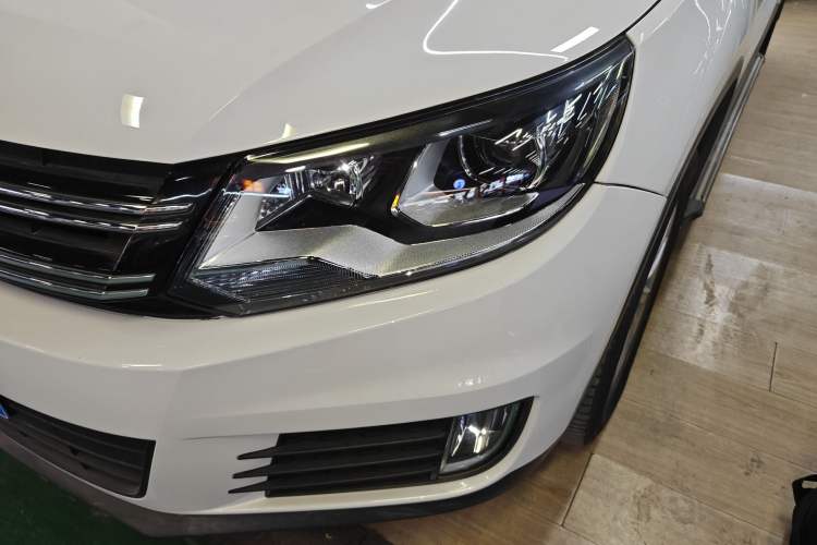 Used Volkswagen Tiguan 2017 300TSI Automatic Two-Wheel Drive Silk Road Luxury Edition
