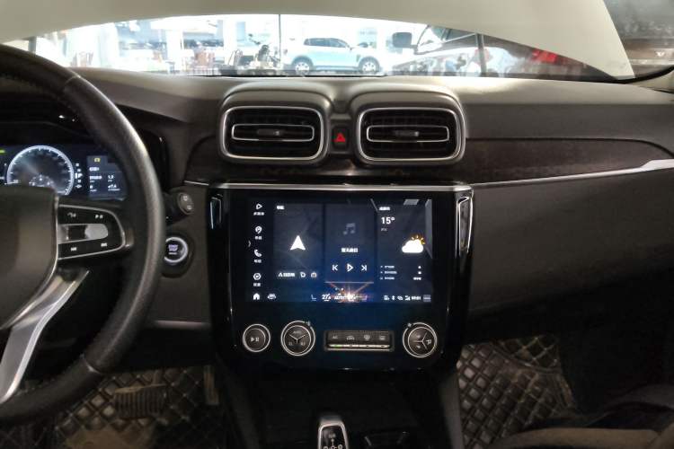 Used Lynk & Co 02 2018 1.5T DCT Two-Wheel Drive Pro Version China V Emission Standard