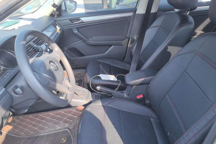 Used Volkswagen Bora 2016 1.6L Automatic Fashion Model
