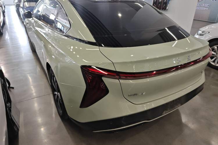 Used Hongqi EH7 2024 690 Pro