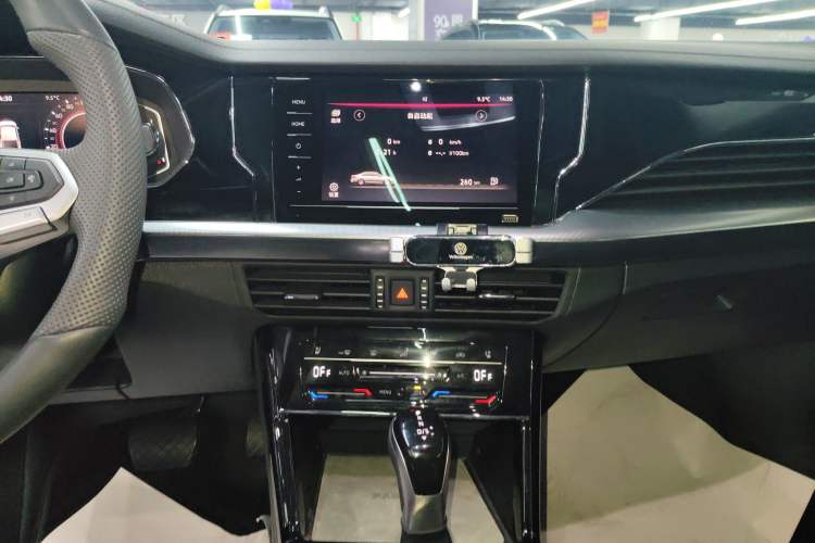 Used Volkswagen Passat 2025 Premium Version 380TSI Dragon Edition