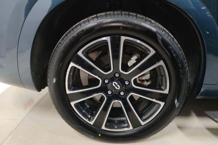 Used Hima AITO M7 2024 1.5T Intelligent Driving 4WD Pro Edition 5 Seats
