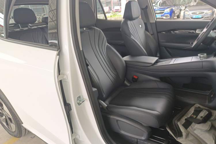 Used  E5 2024 530km Long-Range Version
