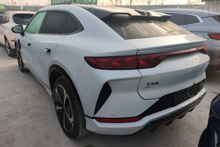 Used BYD Song L EV 2025 Intelligent Driving Version 662 km LiDAR Excellence Edition
