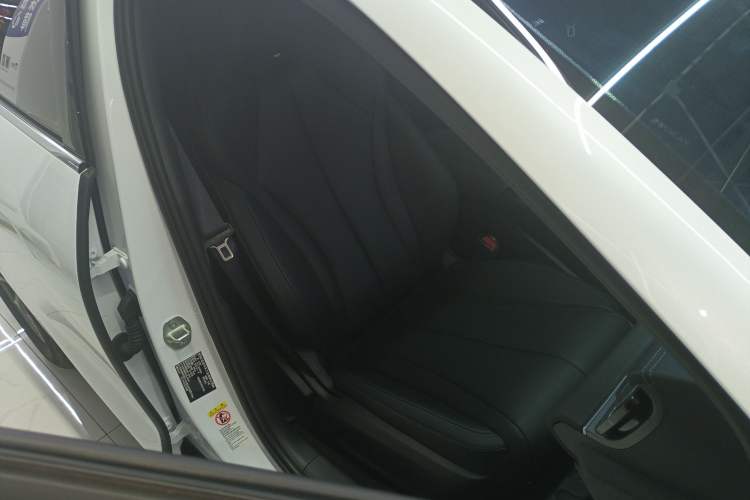 Used BYD Seal 06 New Energy 2025 DM-i Smart Drive 80KM Luxury Model