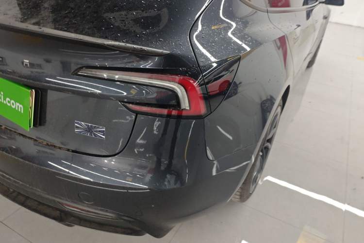 Used Tesla Model 3 2024 High-Performance All-Wheel-Drive Version
