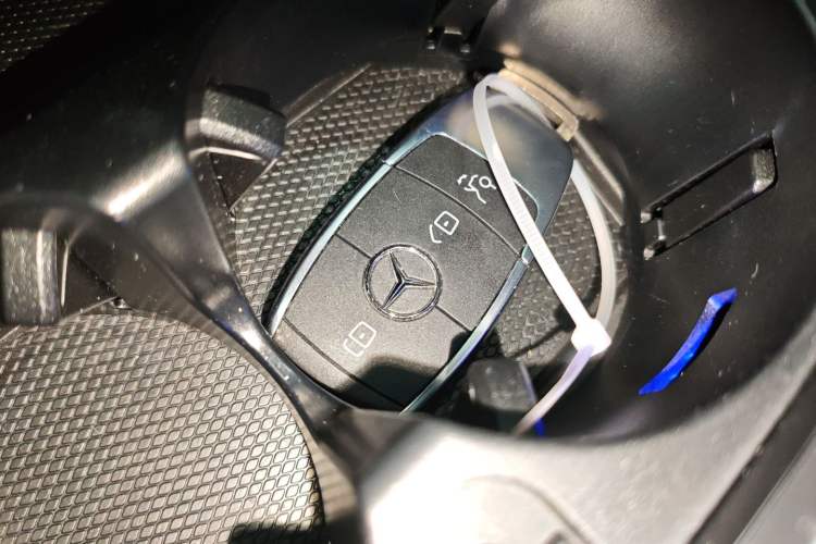 Used Mercedes-Benz GLC 2022 Facelift GLC 260 L 4MATIC Luxury Edition
