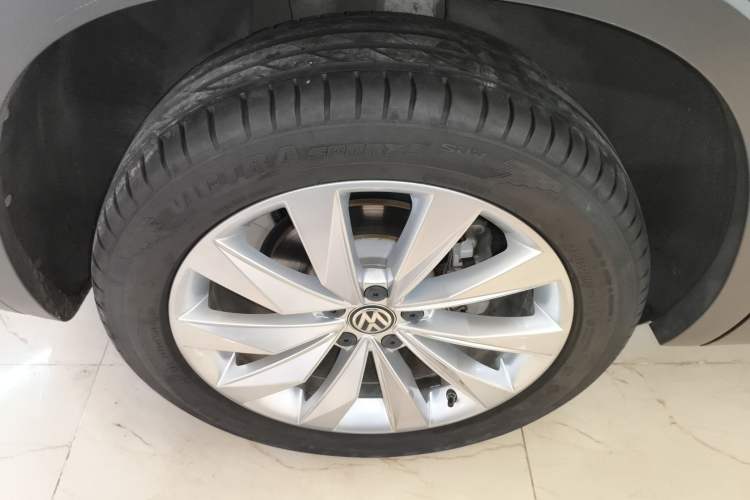Used Volkswagen Tayron 2020 330TSI Two-Wheel Drive Luxury Connected Pro Edition
