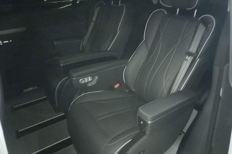 Used XPeng X9 2024 610 Long-Range Pro