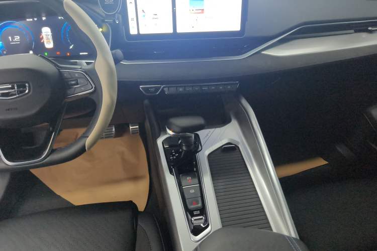 Used Geely Auto Preface 2024 2.0TD Qingyun Edition
