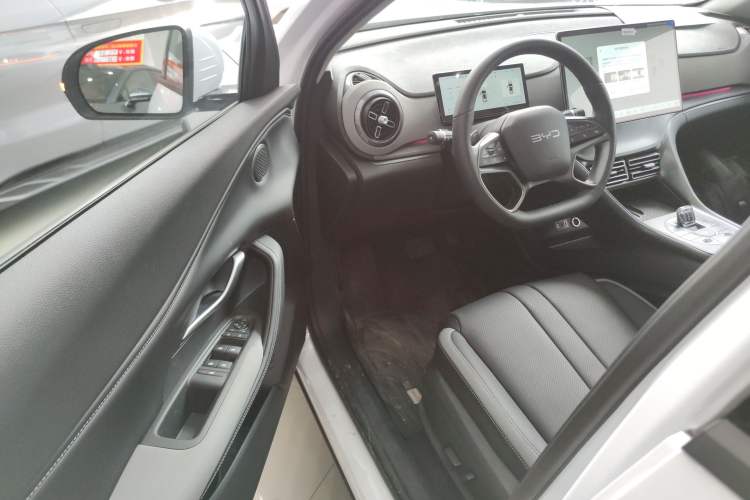 Used BYD Sealion 05 DM-i 2025 DM-i Smart Drive 115KM Flagship Model
