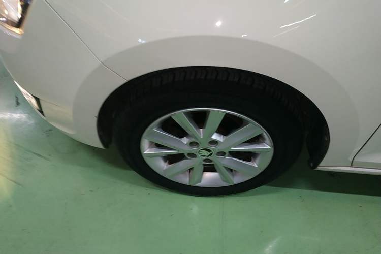 Used Skoda Rapid 2016 1.6L Automatic Chuanxing Edition
