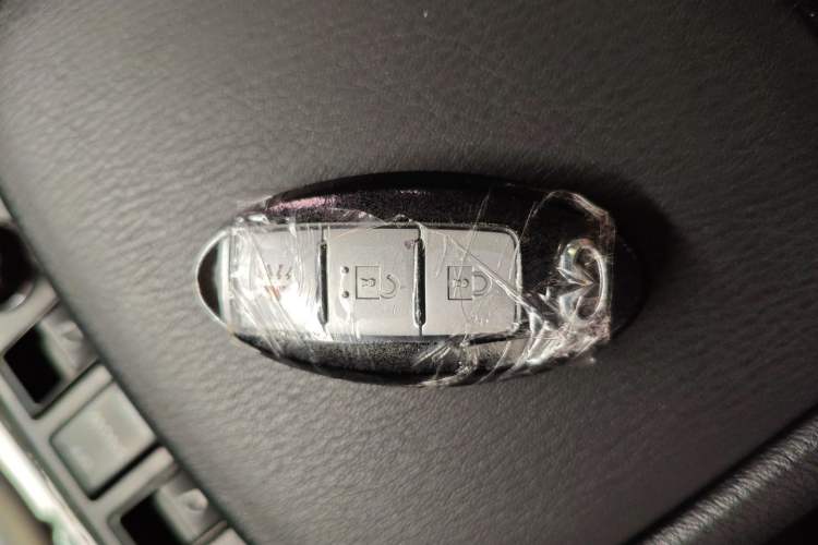 Used Infiniti QX50 2015 2.5L Luxury Edition
