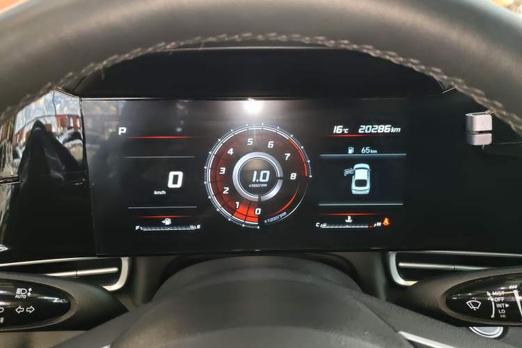 Used Hyundai Elantra 2022 1.5L CVT LUX Prestige Edition