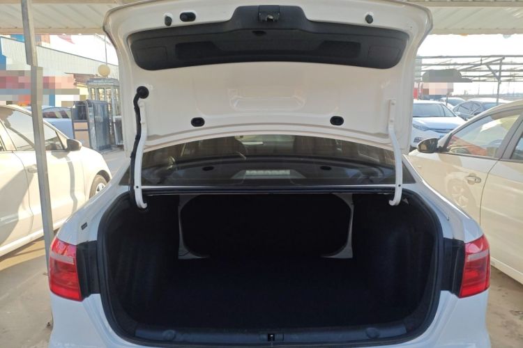 Used Volkswagen Lavida 2017 1.6L Manual Fashion Edition
