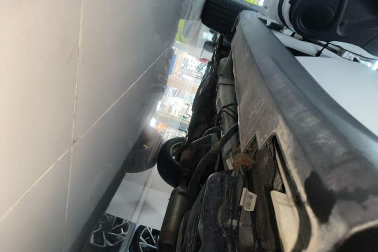 Used Haval H2 2018 Chuanxiang Edition Red Badge 1.5T Dual-Clutch Two-Wheel Drive Fashionable Model
