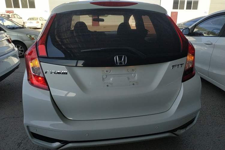 Used Honda Fit 2018 1.5L CVT Comfort Sunroof Version
