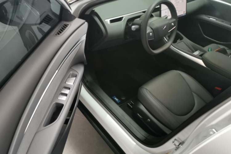 Used XPeng MONA M03 2024 515 Long-Range
