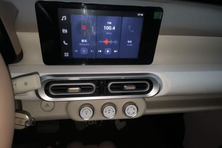 Used Wuling Hongguang MINIEV 2024 3rd Generation 215km Advanced Version