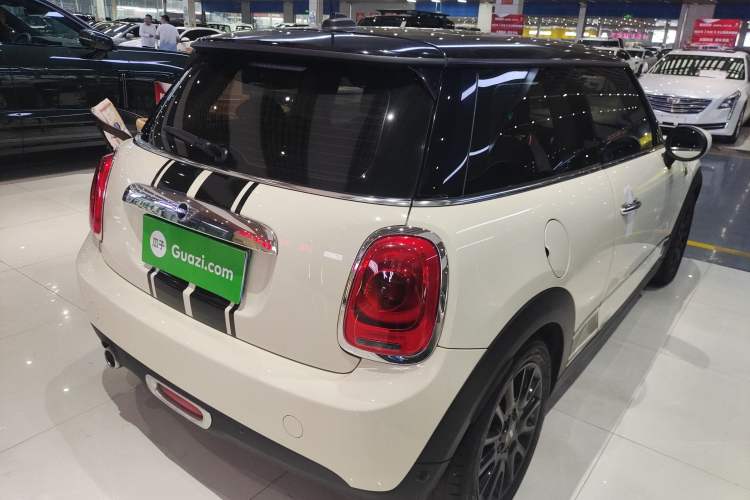 Used  MINI 2019 1.5T ONE PLUS
