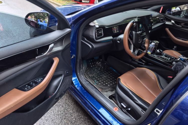 Used BYD Qin PLUS 2021 DM-i 120KM Flagship Model
