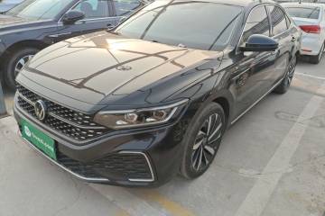 Used Volkswagen Passat 2022 330TSI Starry Luxury Edition