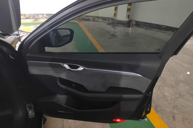 Used Geely Auto Preface 2023 2.0TD "Only This Verdant Green" Edition
