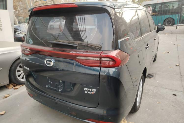 Used GAC Trumpchi M6 2019 270T Automatic Luxury Edition (7-seater) China V Standard
