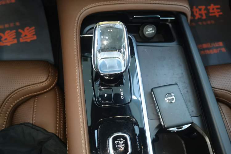 Used Volvo XC90 2023 B6 Zhiya Luxury 7-Seater
