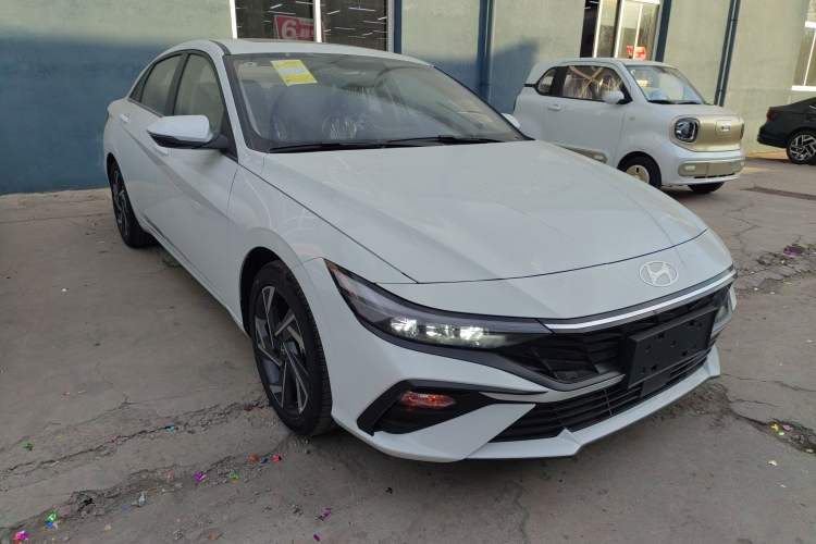 Used Hyundai Elantra 2023 1.5L CVT GLX Elite Edition
