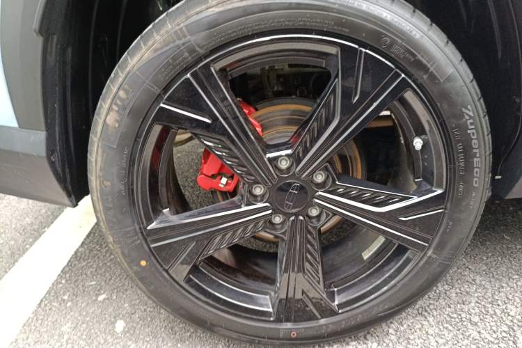 Used Geely Auto Emgrand X7 Sport 2024 1.5TD Prestige Edition
