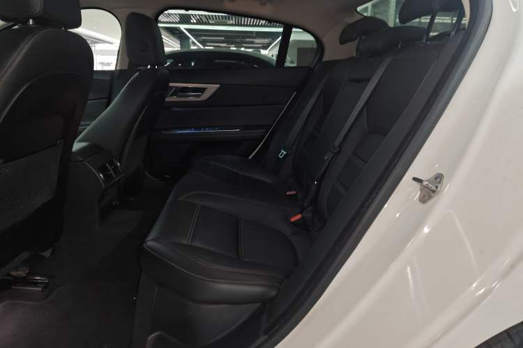 Used Jaguar XEL 2019 2.0T 200 PS Deluxe Edition
