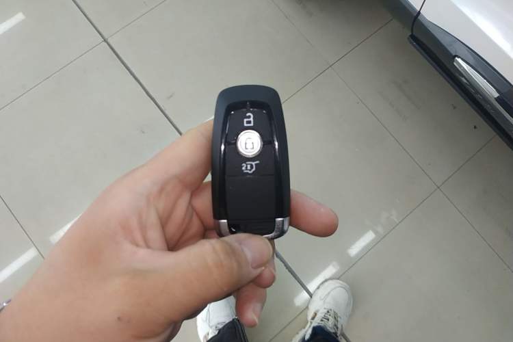 Used Ford Explorer 2023 EcoBoost 285 Four-Wheel Drive Titanium Edition 6 Seats