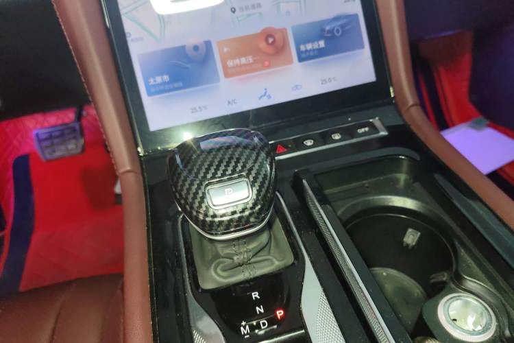 Used Hongqi H5 2023 1.5T DCT Smart Connect Flagship Edition
