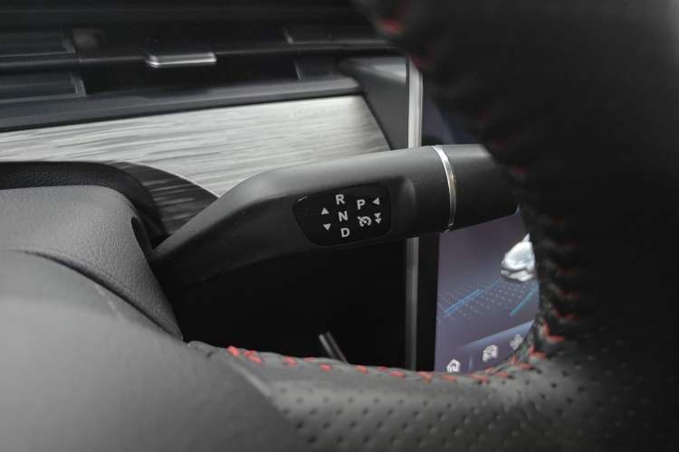 Used NETA V 2022 Chao 300 Lite Lithium Iron Phosphate
