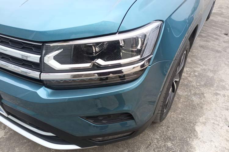 Used Volkswagen Tharu 2019 280TSI Two-Wheel Drive Flagship Version China VI Standard
