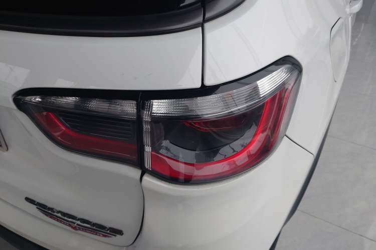 Used  Compass 2017 200TS Automatic High-Performance All-Wheel Drive Edition
