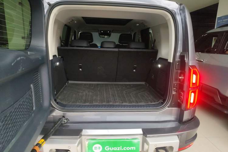 Used  Leopard 5 2025 Cloud Ride Laser-based Kunpeng Intelligent Driving Edition