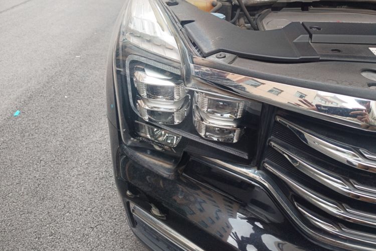 Used GAC Trumpchi GS8 2017 320T Two-Wheel Drive Luxury Smart Connectivity Version (7 Seats)
